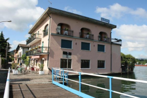  Albergo Ristorante Punta Dell'Est  Клузоне